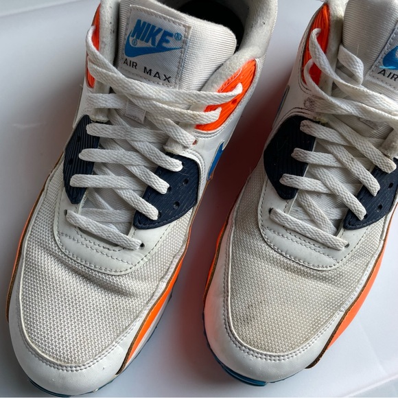 Nike Air Max 90 (size 11 White Photo Blue Total Orange) - Picture 3 of 4